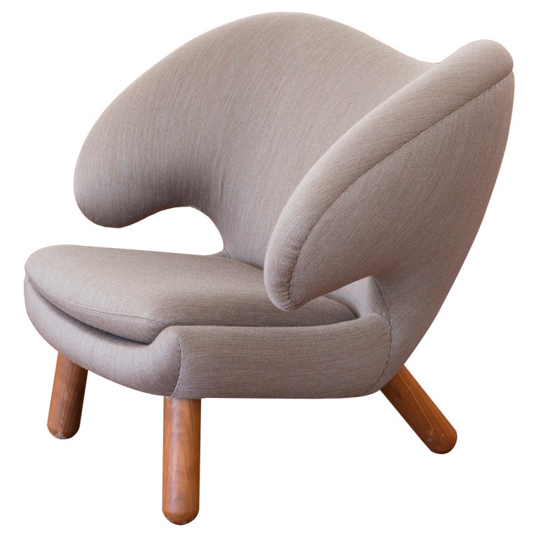 Pelikan Chair by Finn Juhl For Sale at 1stdibs