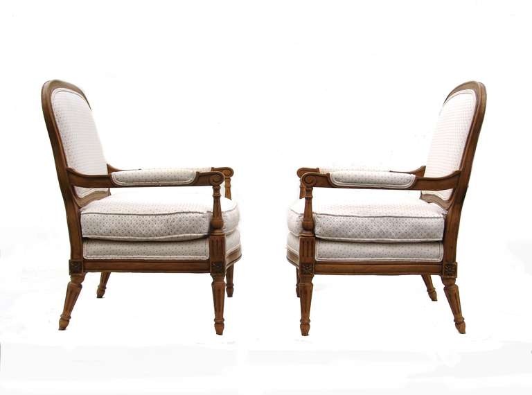 Mid-20th Century Pair of French Side Armchairs with Rosettes