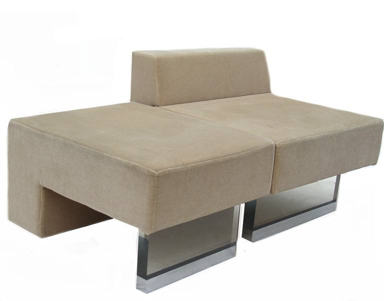 Vladimir Kagan Sofa Omnibus Lounge Chair and Ottoman for Gucci 5