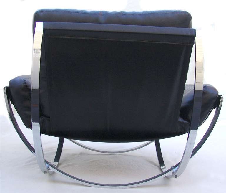 Stendig Mid-Century Modern Leather Lounge Chair and Ottoman 3