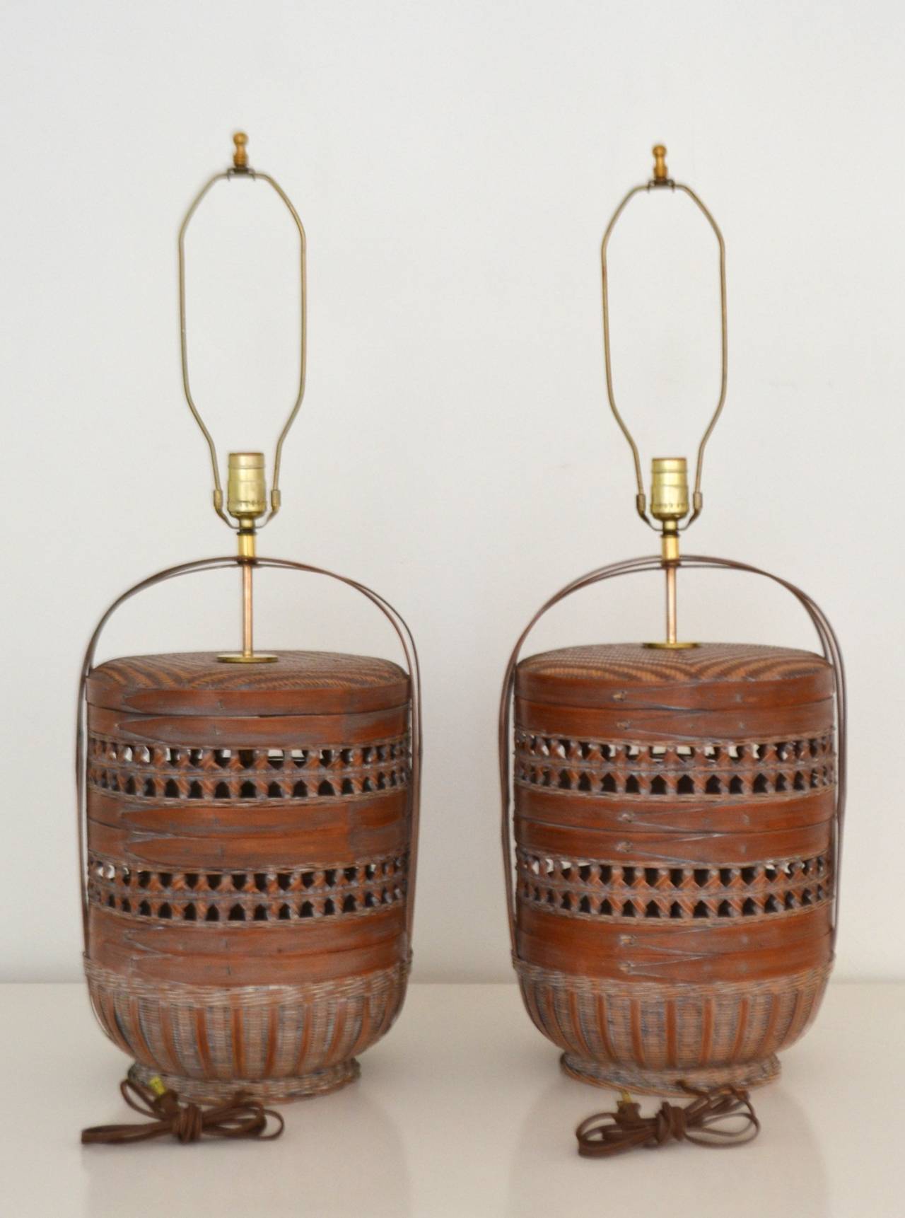 Pair of Woven Reed Basket Lamps In Excellent Condition In West Palm Beach, FL