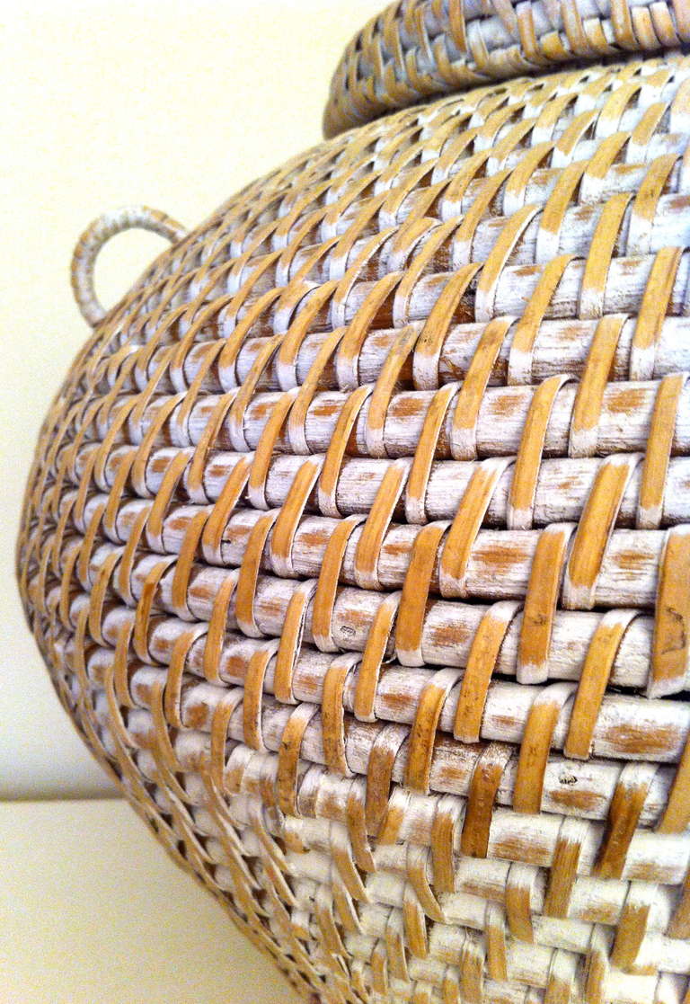 Rush Pair of Mid-Century Modern Urn Form Woven Basket Table Lamps