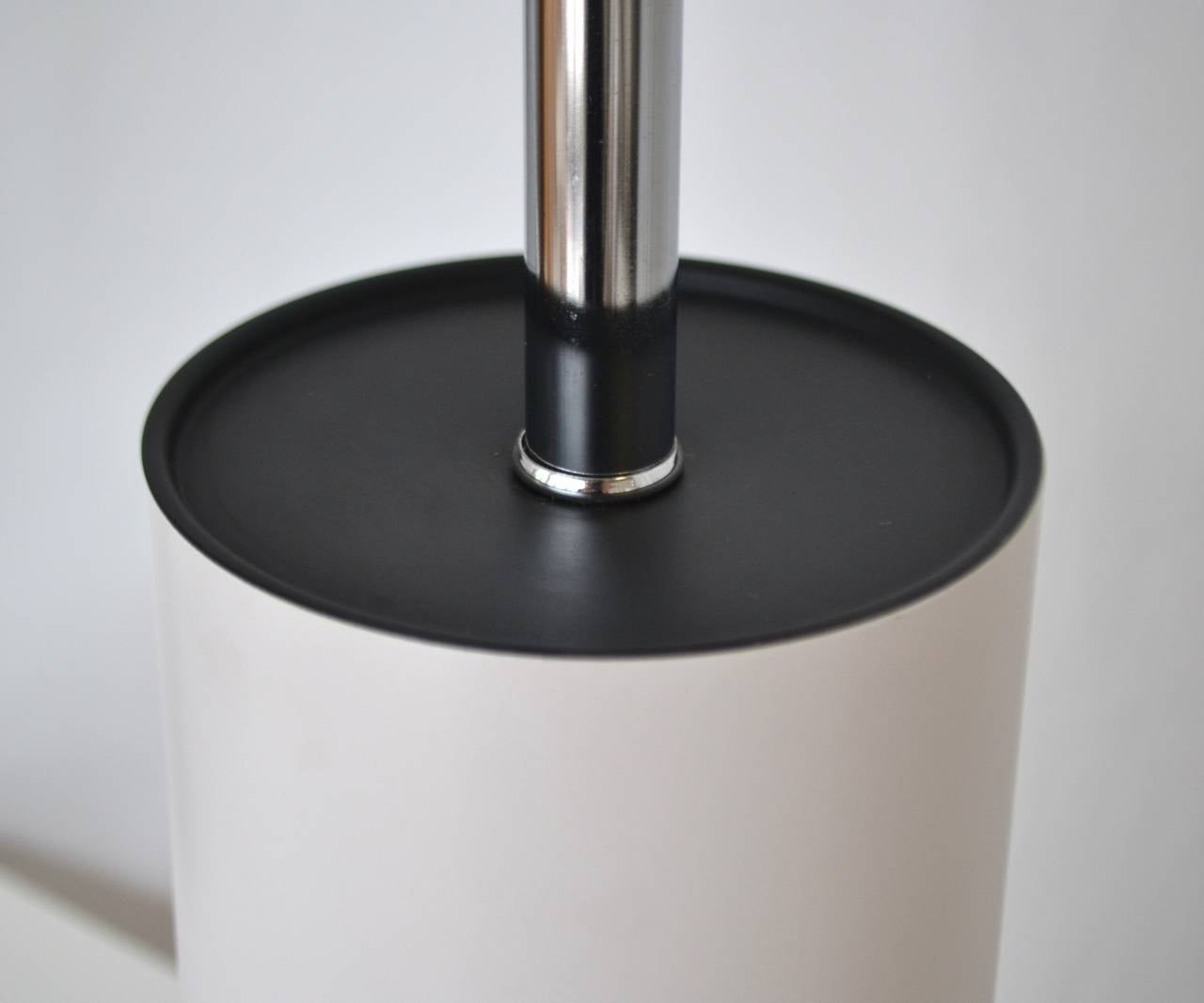 Cylinder Table Lamp by Robert Sonneman In Good Condition For Sale In West Palm Beach, FL