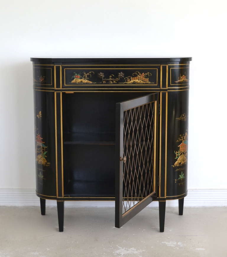 Mid-20th Century Chinoiserie Decorated Black Lacquered Chest