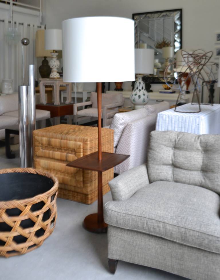Mid-Century Modern Floor Lamp 4