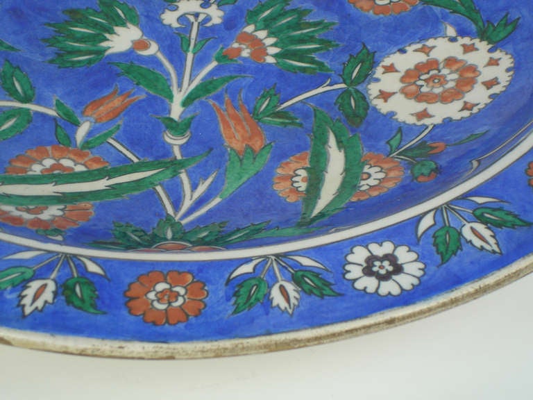 An Iznik Style Charger By Theodore Deck In Good Condition In Janvry, Essonne
