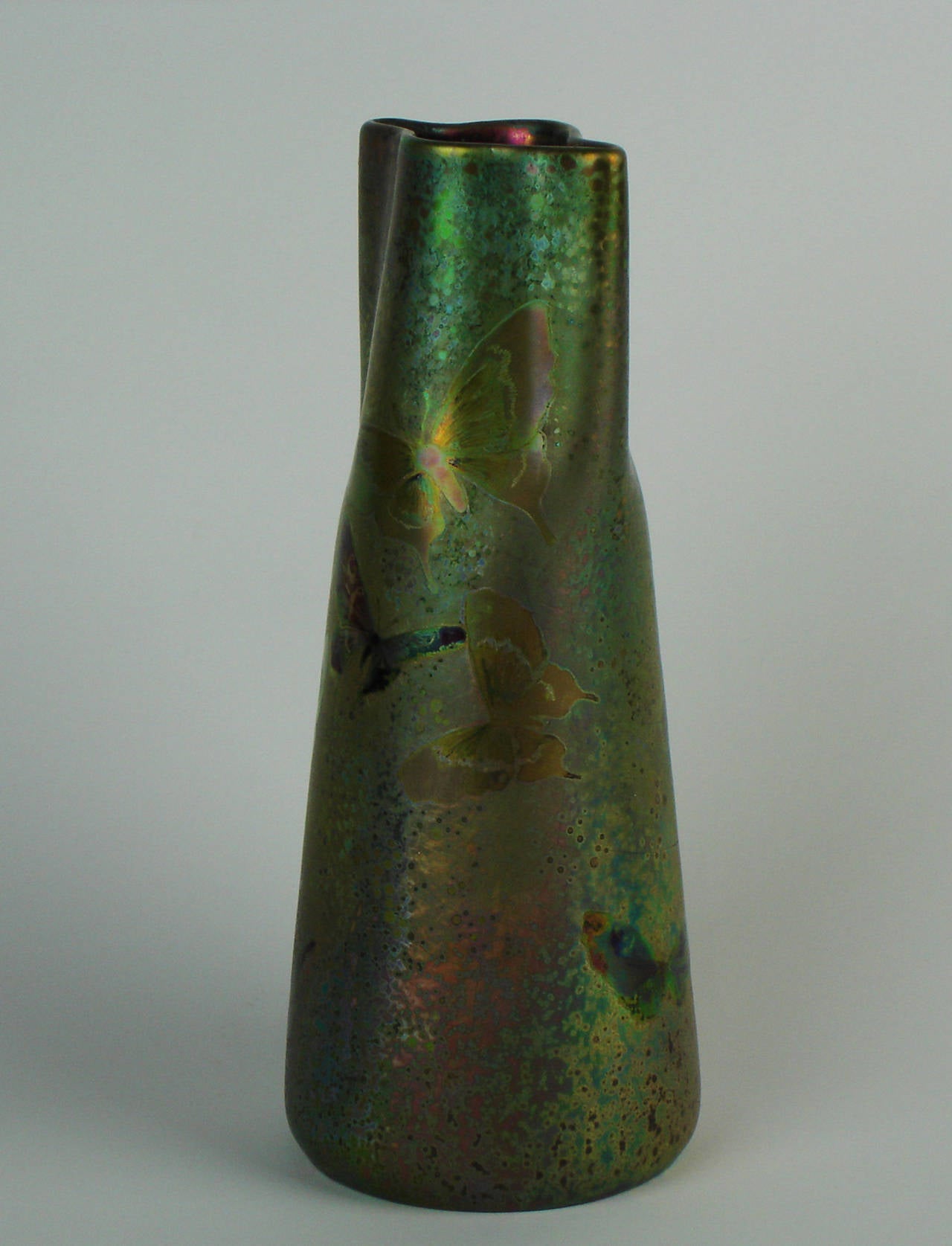 Art nouveau Vase en céramique irisée de Clément Massier