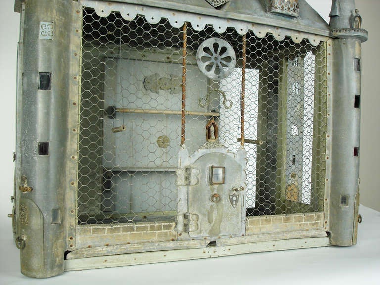 A chateau bird cage 3