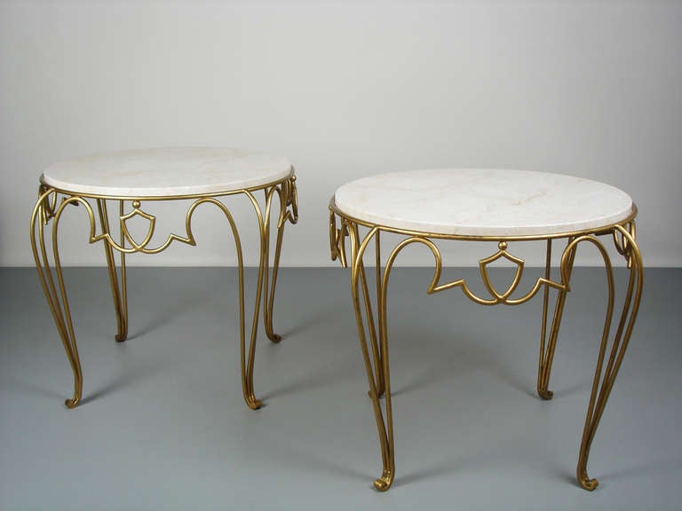 Paire de tables d'appoint dans le style de René Drouet
