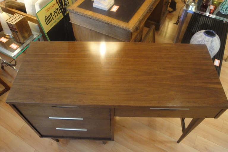 A Kent Coffey Writing Desk at 1stDibs kent coffey desk