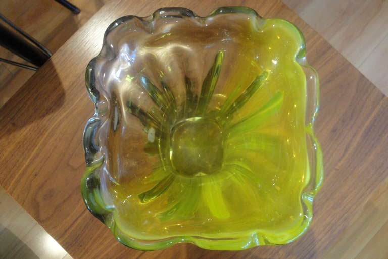 Awata Hisatoshi Japanese Blown Glass Vase In Excellent Condition In Fulton, CA