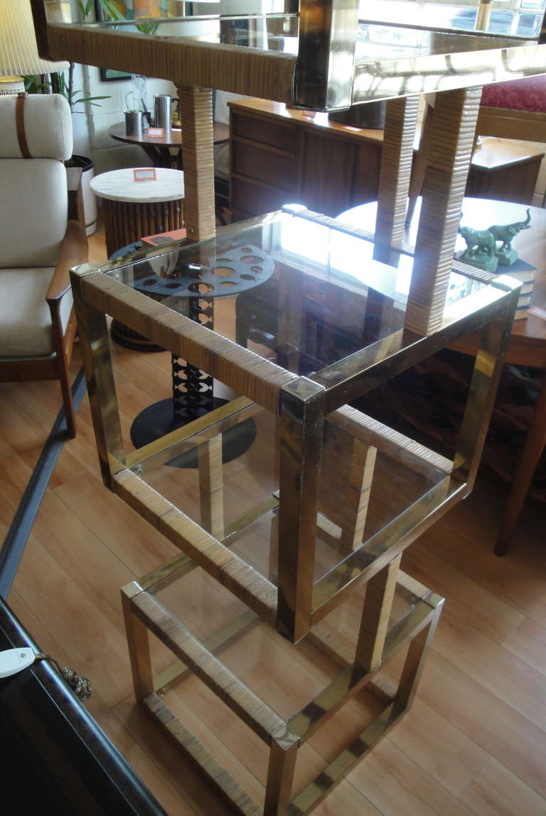 Polished Brass & Glass Cubical Display Shelf In Good Condition In Fulton, CA