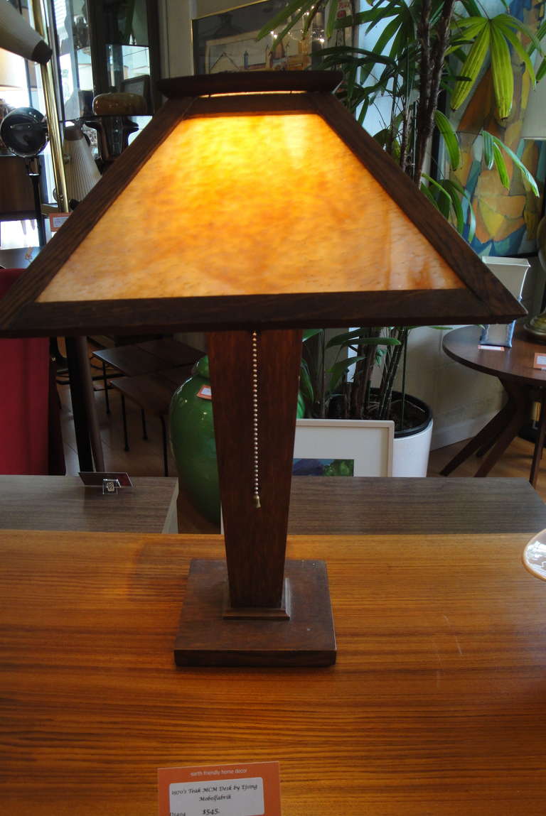 Period Arts & Crafts Opaque Glass Table Lamp In Excellent Condition In Fulton, CA