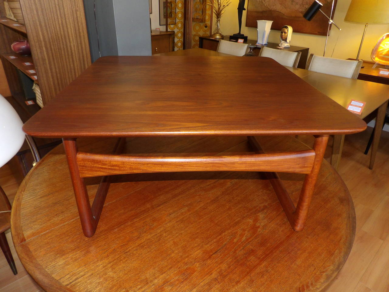 Scandinavian Modern Peter Hvidt Teak Danish Modern End Table For Sale