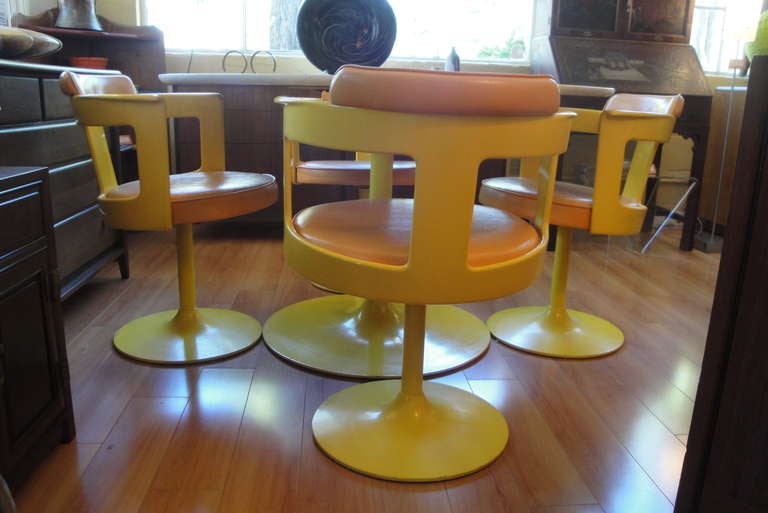 70's Mod Unique Tulip Style Dinette Set
