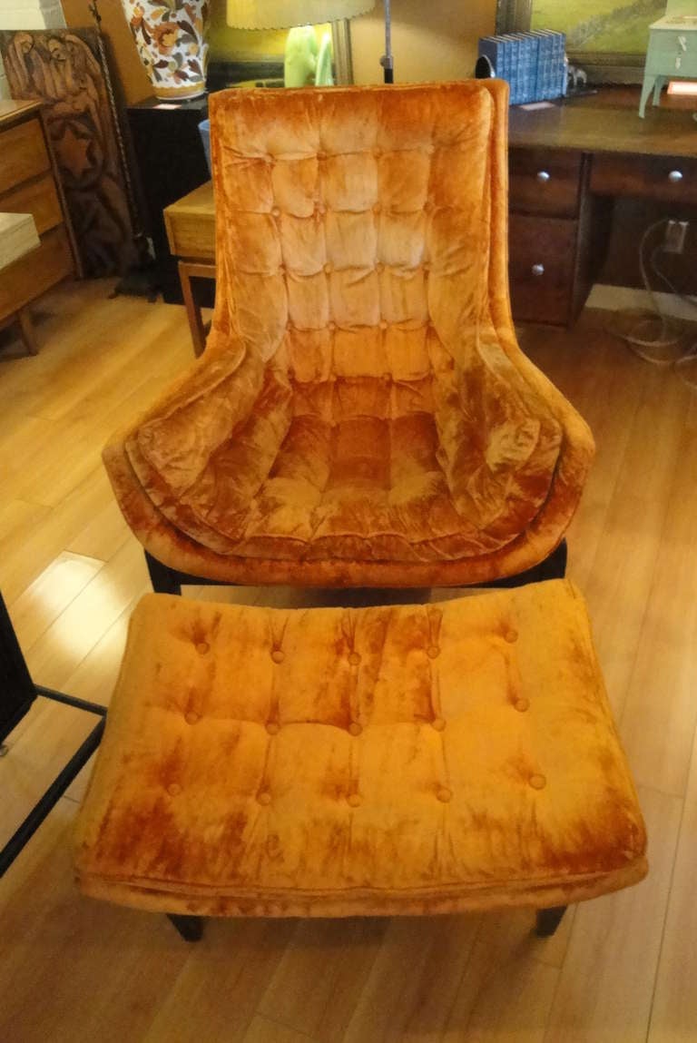 Mid-Century Modern Distinctive 70's Mod Lounge Chair & Ottoman