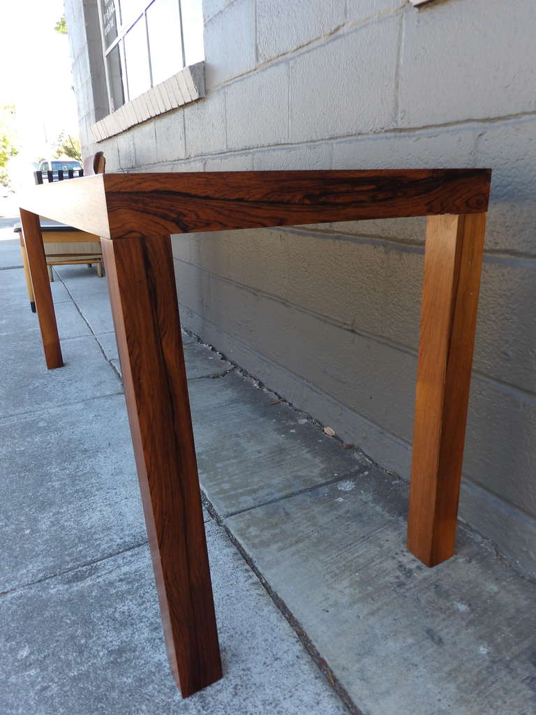 Danish Modern Console Table in Rosewood In Excellent Condition For Sale In Fulton, CA