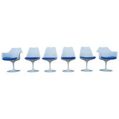 Six Eero Saarinen for Knoll Associates Tulip Base Dining Chairs