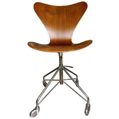 Task Chair by Arne Jacobsen for Fritz Hansen
