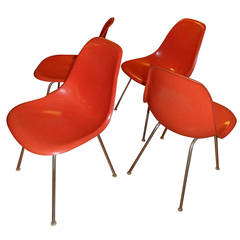 Set 4 Charles & Ray Eames Red Orange Shell Chairs