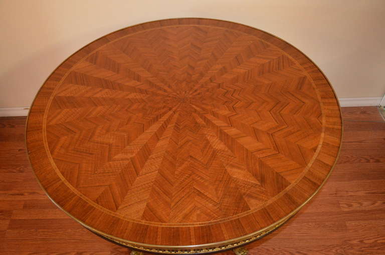 French Neoclassic Style Round Center Pedestal Table