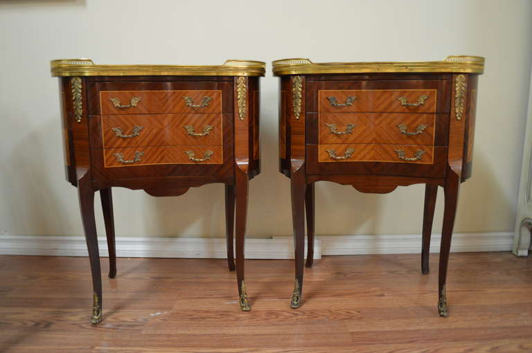 Pair of Transition Period Style Inlay Kidney Shape Side Tables 1