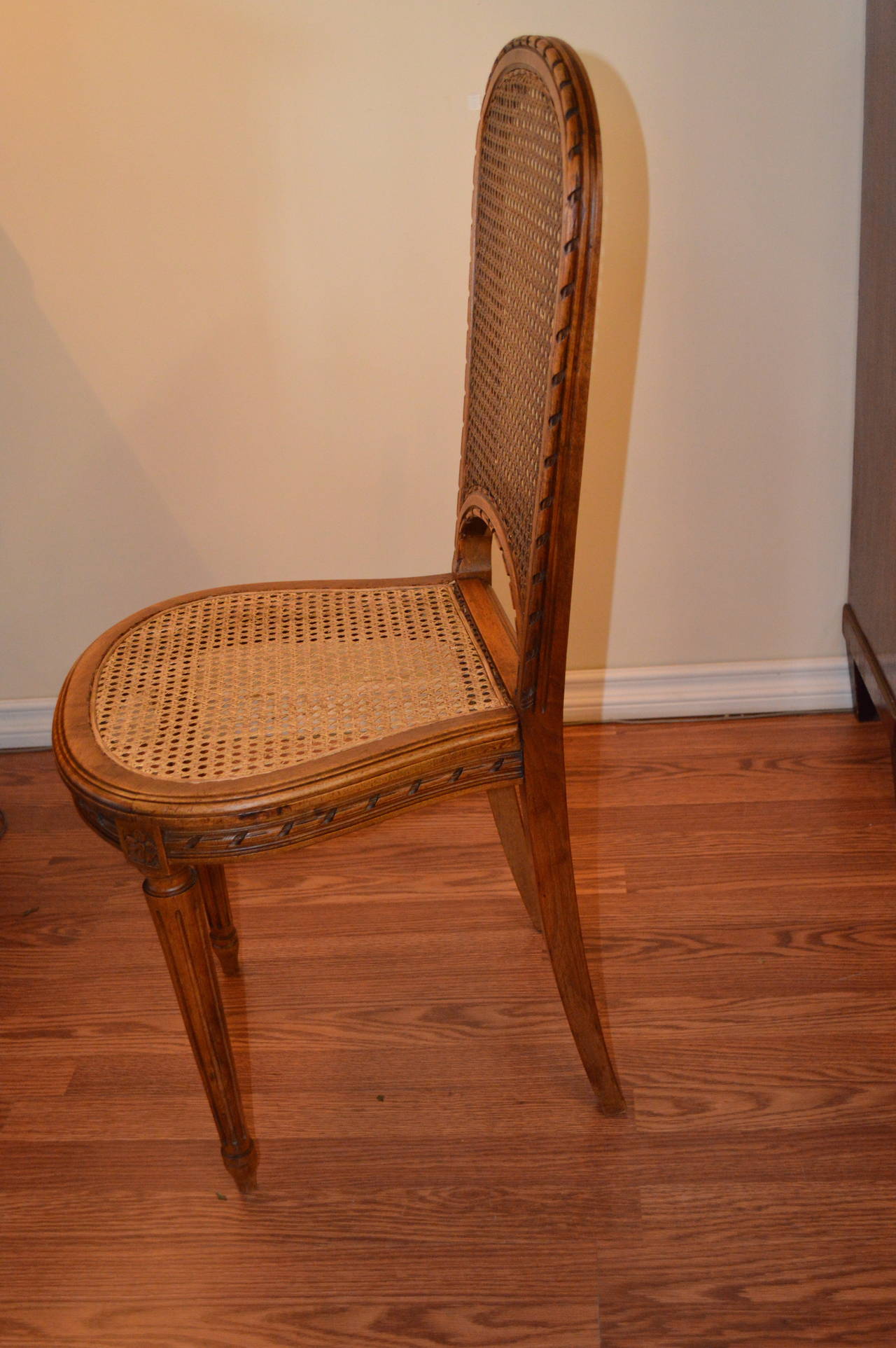 Set of 8 Louis XVI Style wood and caned dining Chairs In Excellent Condition In Oakville, ON