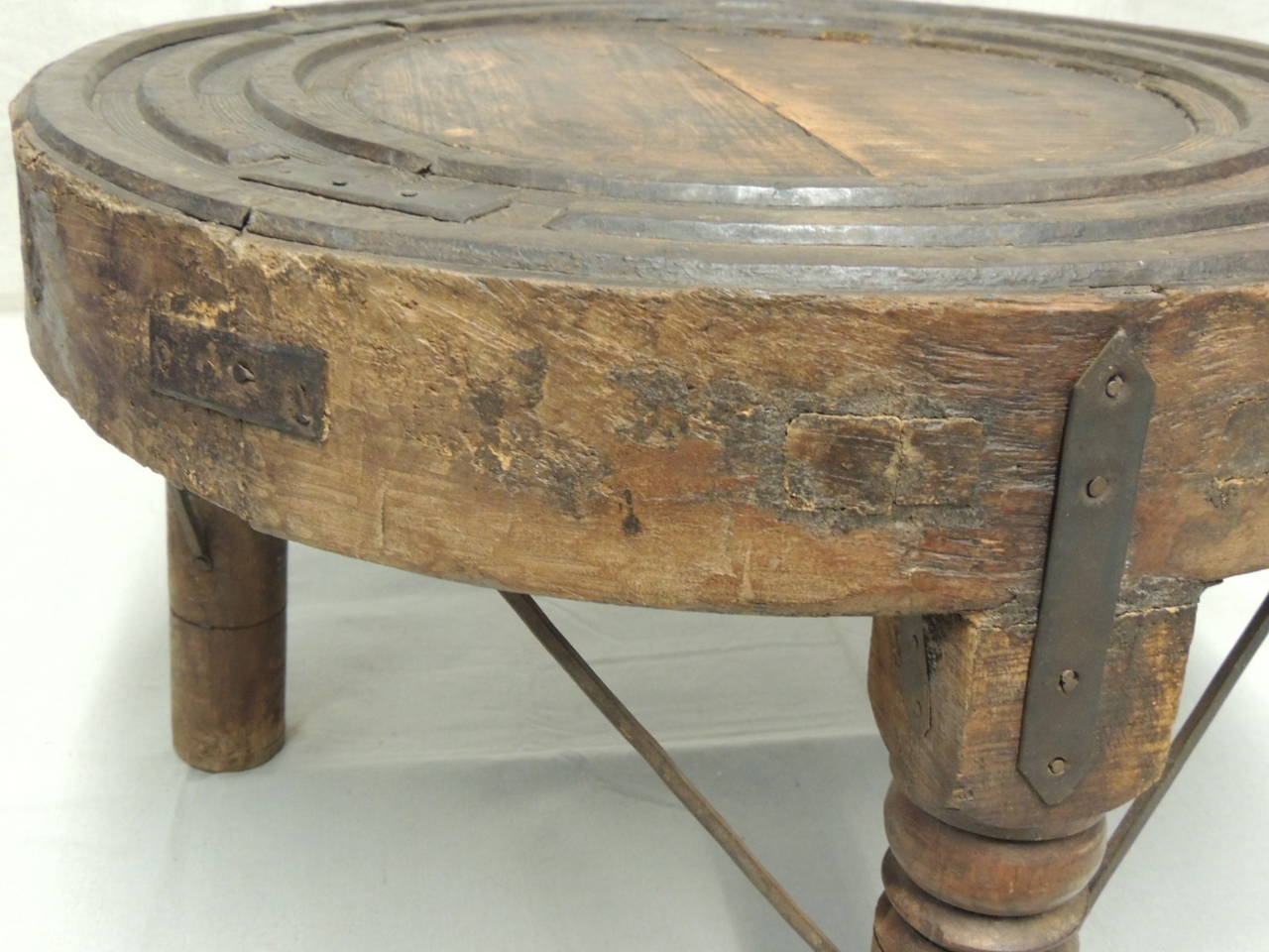 indian round coffee table