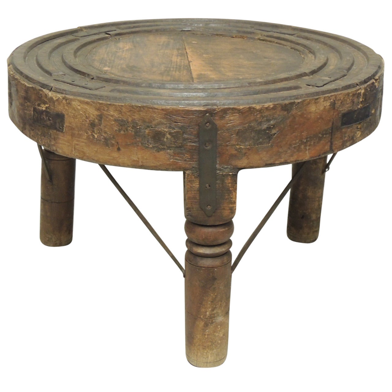 Round Indian Wheel Coffee/Side Table.