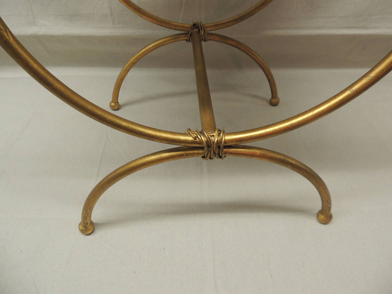 Hollywood Regency Gilded Rope and Tassel Bench. In Good Condition In Oakland Park, FL