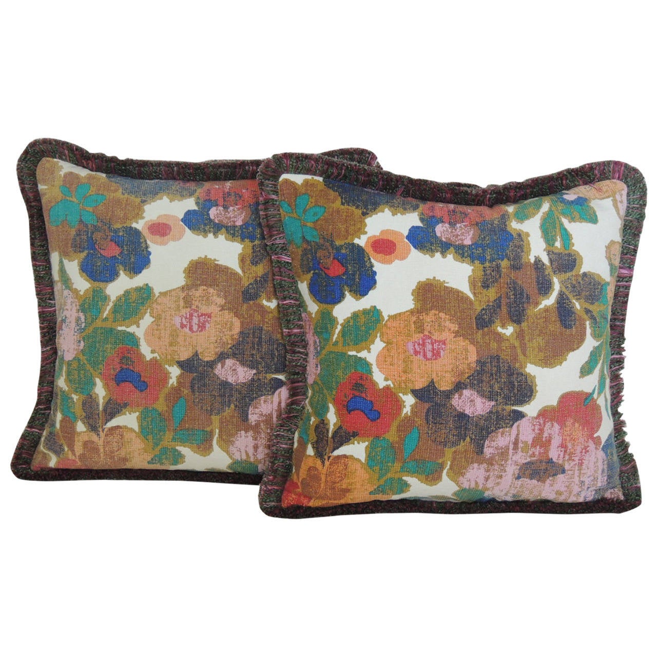 Vintage Pair of Modern Bright Floral Linen Decorative Pillows with Moss