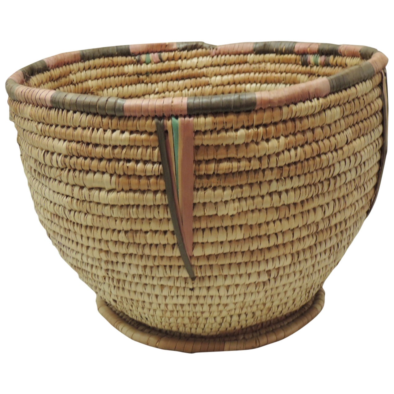 Round American Indian Tribal Basket