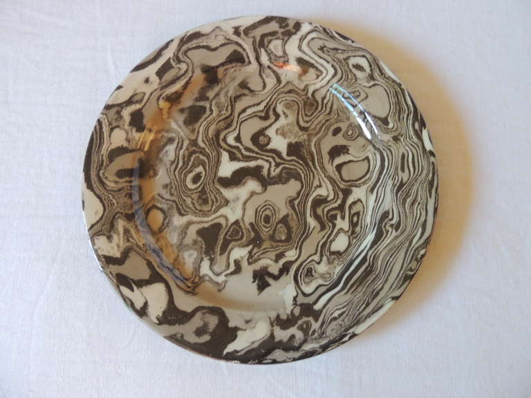 Vintage marbleized ceramic charger plate/serving dish.
Signed by artist.