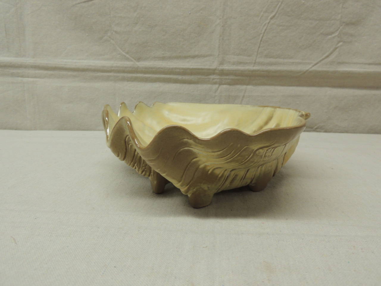 Mid-Century Modern Ceramic Clam Shell Decorative Serving Dish