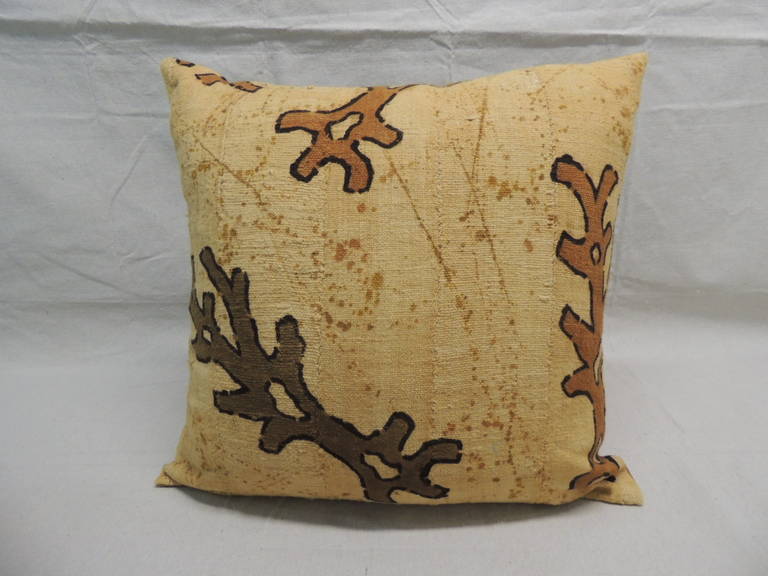 Pair of African Mud Cloth Decorative Pillows For Sale at 1stdibs