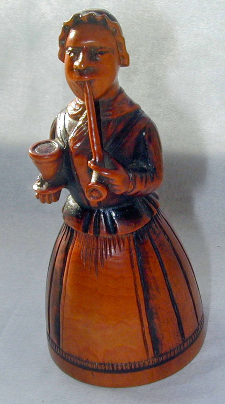 Antique Boxwood Lady Candlesnuffer In Excellent Condition For Sale In Baltimore, MD