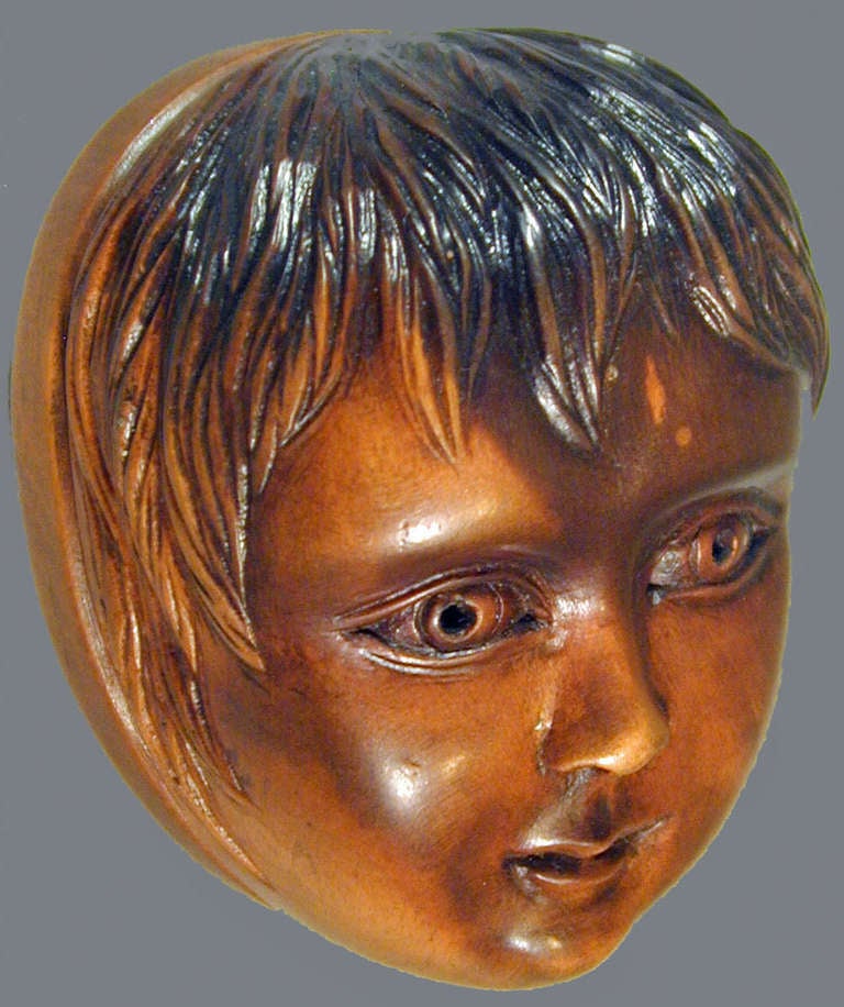 Antique Snuff Box of a Head of a Boy In Excellent Condition In Baltimore, MD