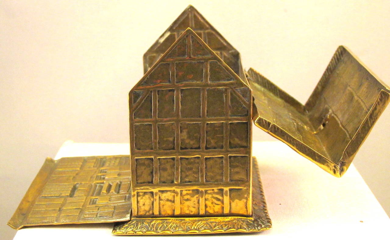 Late 19th Century Antique Avery Needlecase of Shakespeare's House