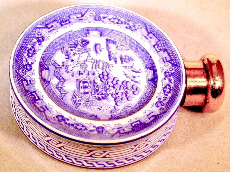 Porcelain Antique Scent Bottle in Blue Willow Pattern For Sale