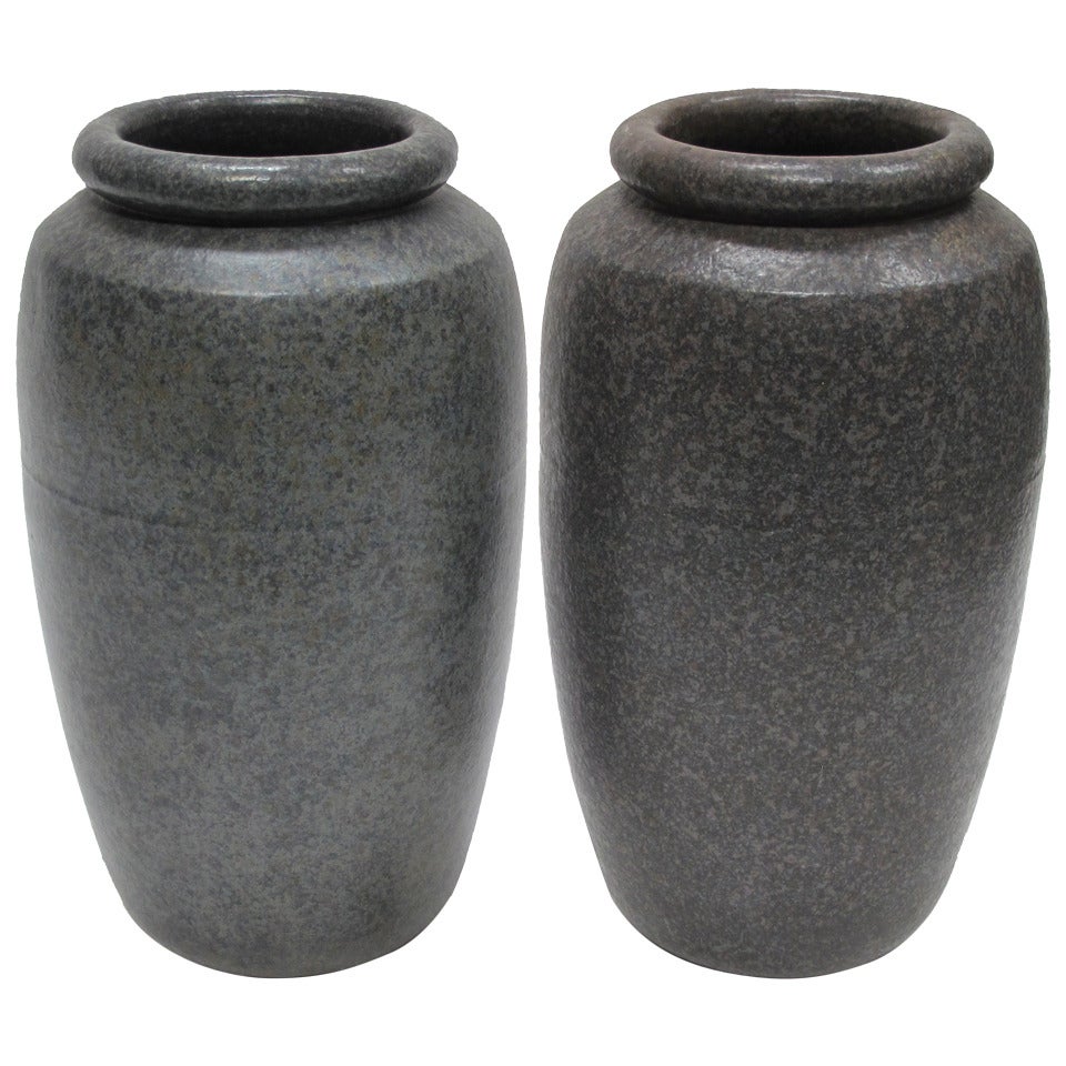A Pair of 1930s California Vases by Monmouth