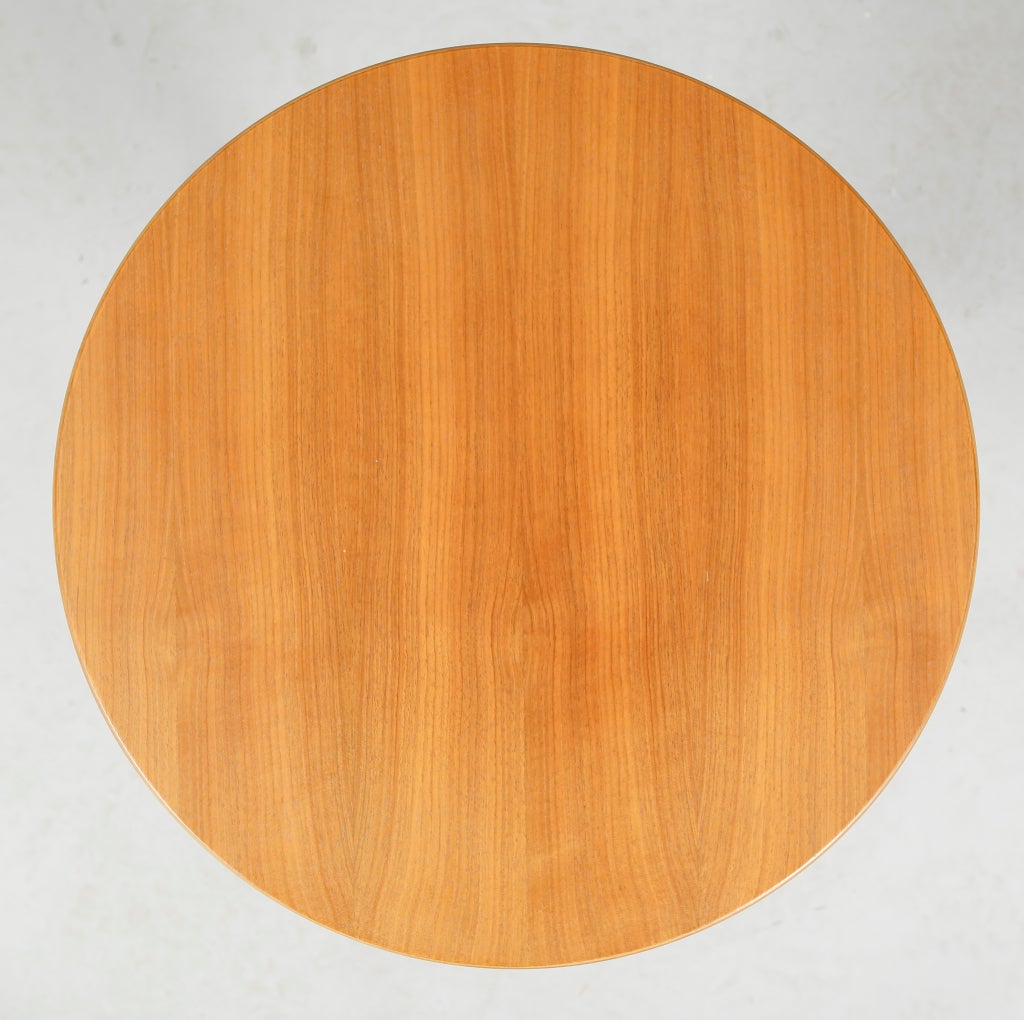 Pair of Elegant Side Tables 'Apple' by Kerstin Horlin Holmquist for NK