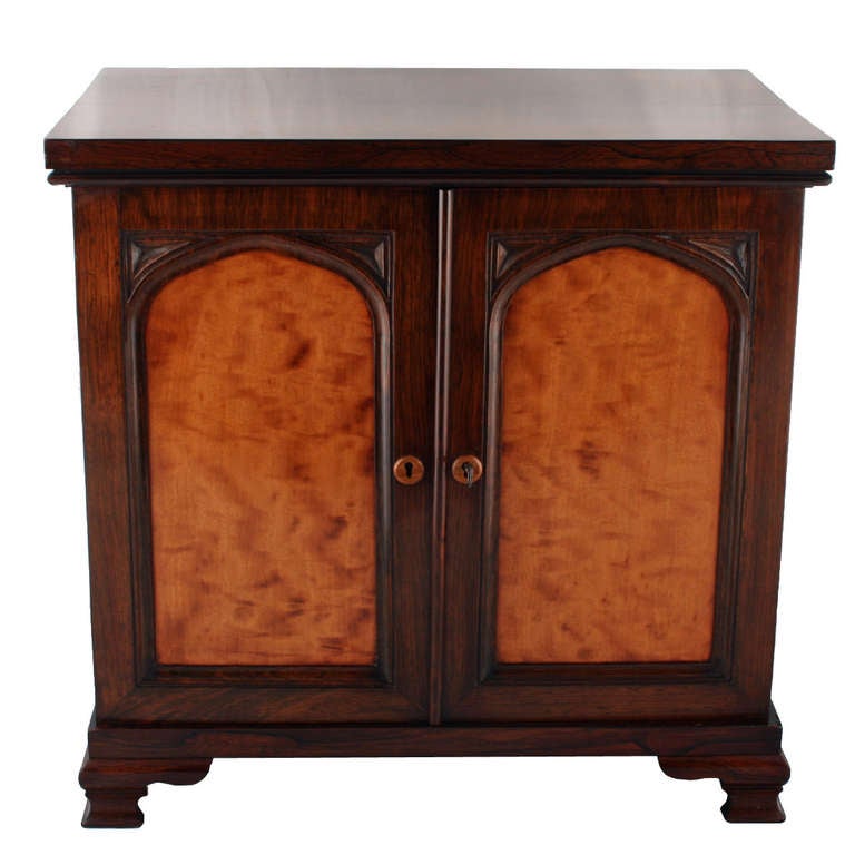 Exceptional Quality William IV Rosewood Table Cabinet