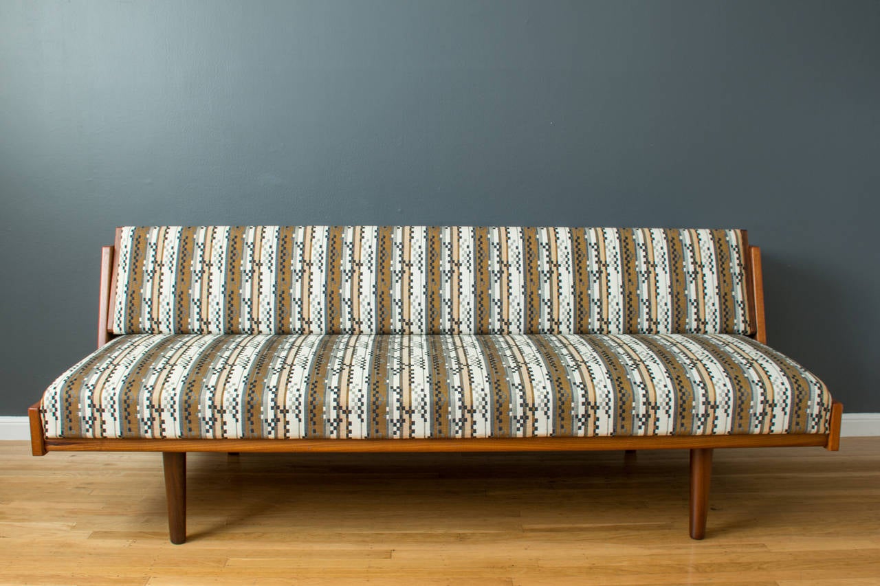 hans wegner daybed