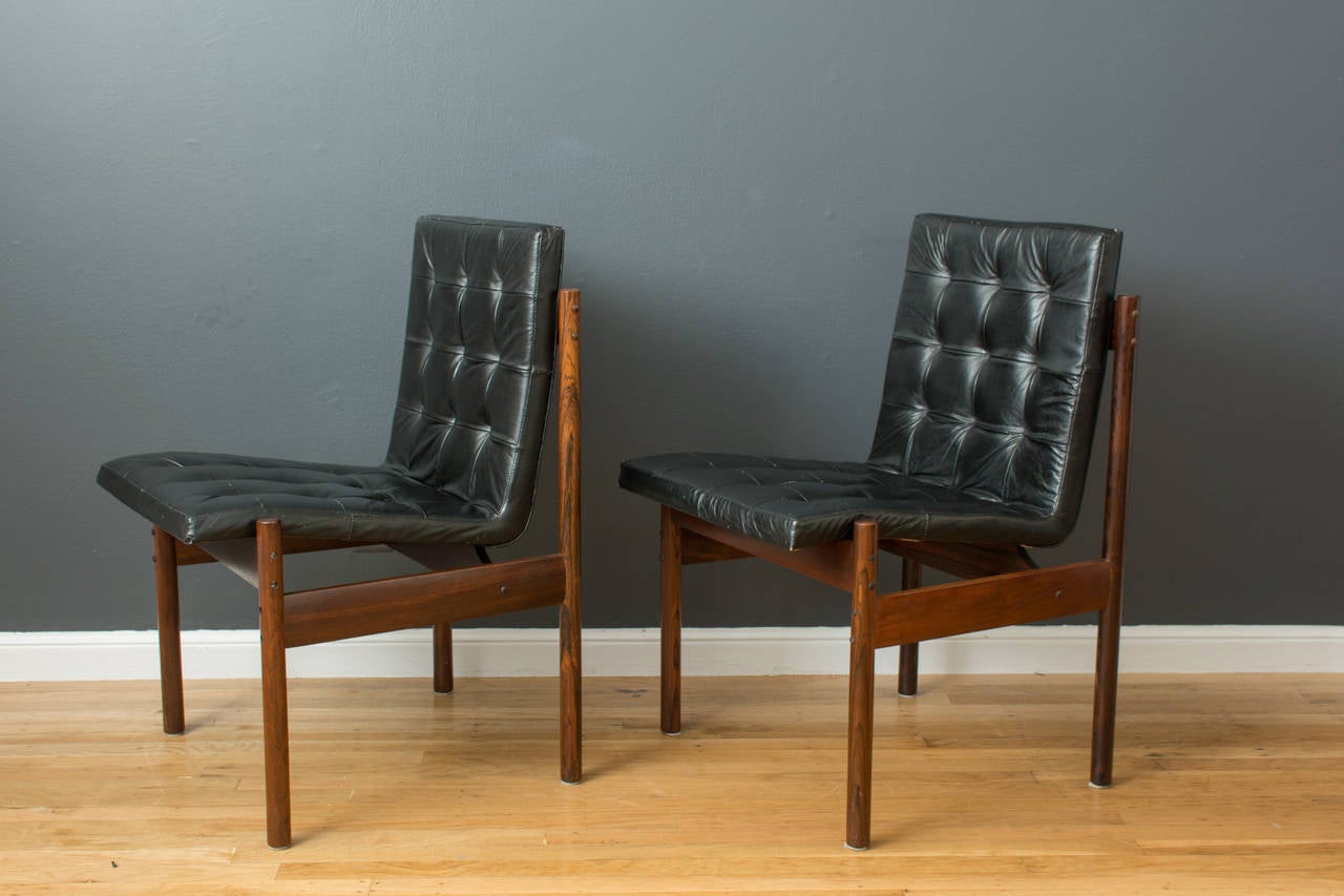 Mid-Century Modern Set of Eight Brazilian Rosewood Dining Chairs by J.D. Moveis e Decoracoes Ltd.