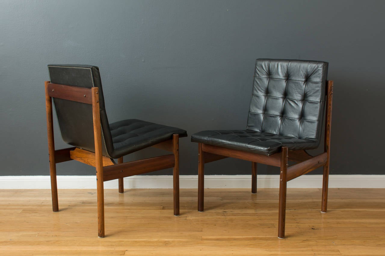 Mid-20th Century Set of Eight Brazilian Rosewood Dining Chairs by J.D. Moveis e Decoracoes Ltd.