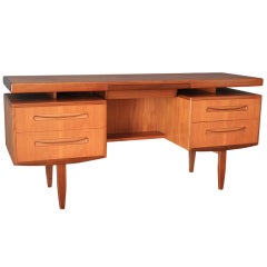 IB Kofod Larsen Dressing/Writing Table