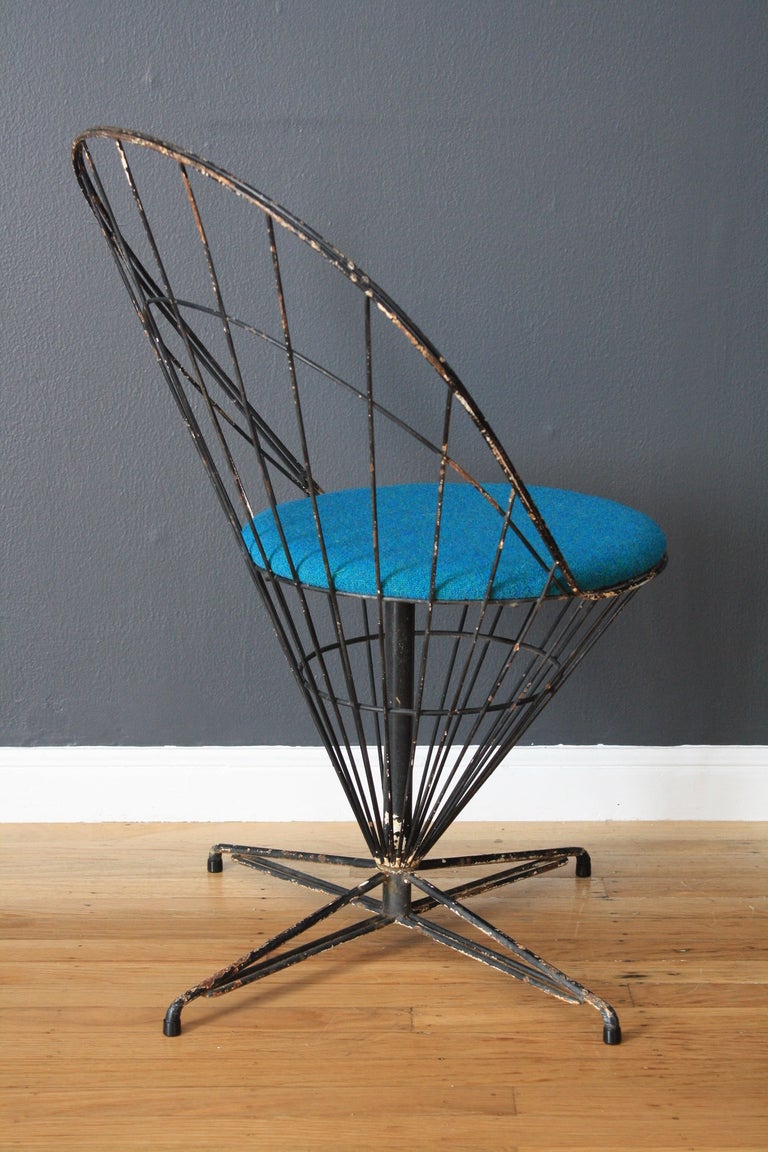 Vintage Mid-Century Wire Cone Chair at 1stdibs