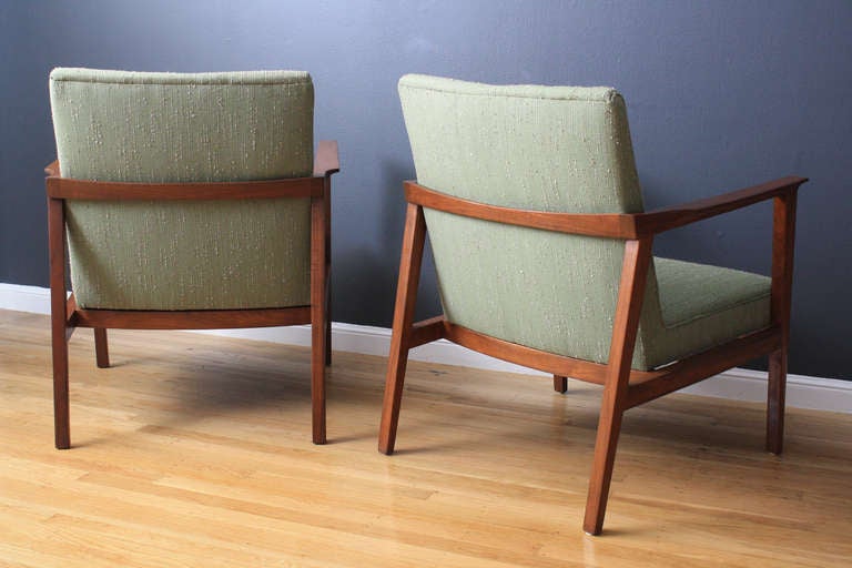 American Pair of Mid-Century Modern Lounge Chairs by Edward Wormley