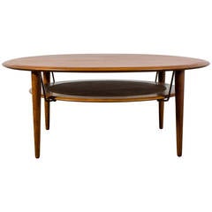 Danish Modern Round Teak Coffee Table by Peter Hvidt 
Orla Molgaard Nielsen