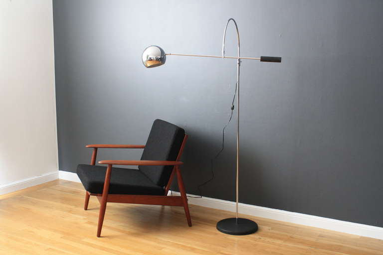 Mid-Century Modern Vintage Mid-Century Floor Lamp by Robert Sonneman